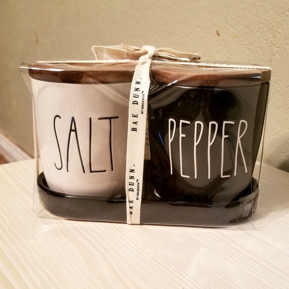 Salt and pepper cellar and bowls